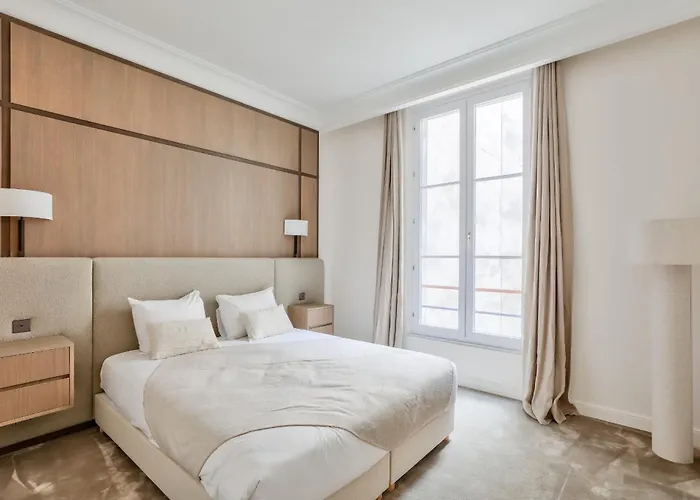 Lägenhet Urban Flat 191 - Luxury 3 Bedroom - Madeleine